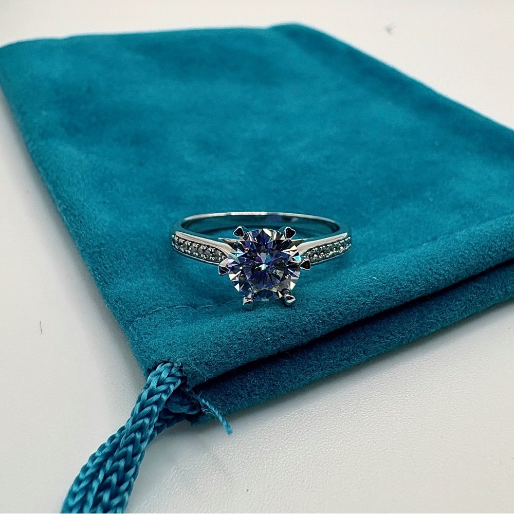 1CT 6.5mm Round Moissanite Ring | 18K Gold Vermeil | Size 7